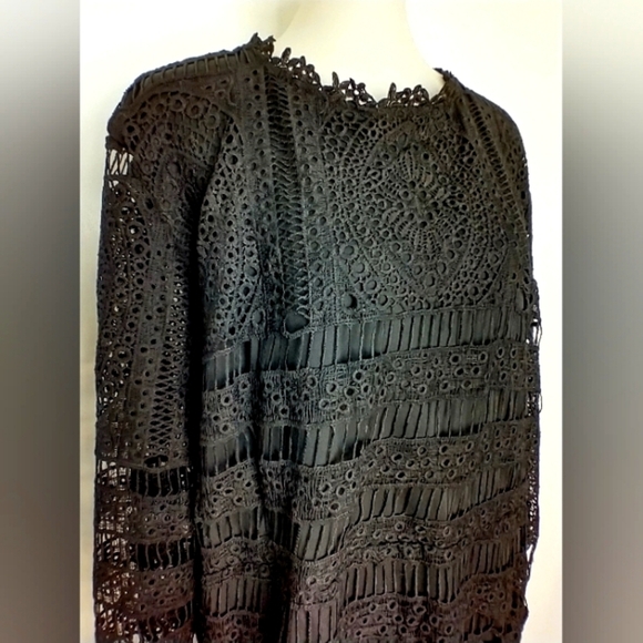 GREAT BLACK LACE DRESS - Picture 1 of 8